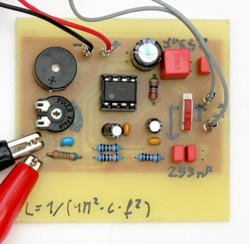 DIY inductance meter close-up